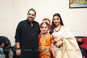 Sparsh Nite - A Concert for a Cause with Shankar Mahadevan