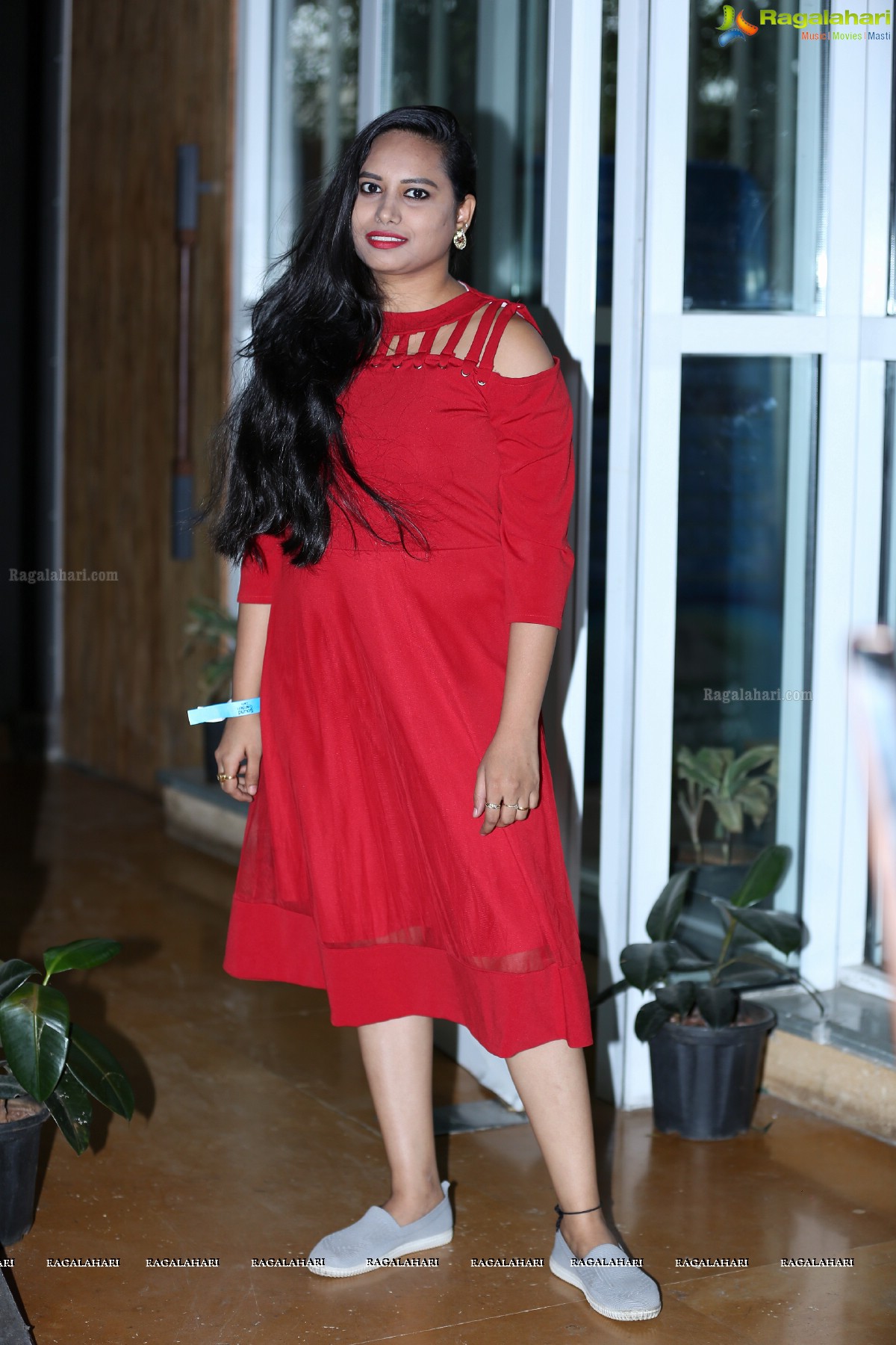 Swetha Reddy Birthday Bash at Sound Garden Cafe