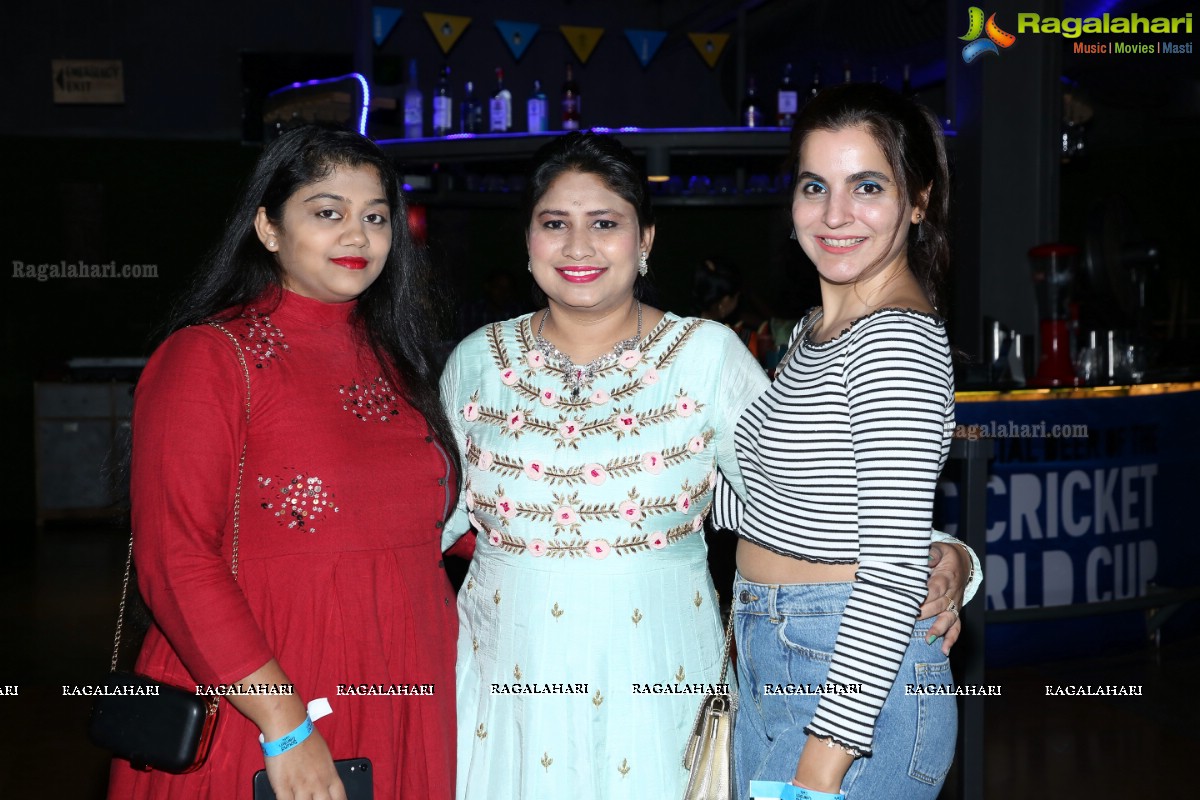 Swetha Reddy Birthday Bash at Sound Garden Cafe