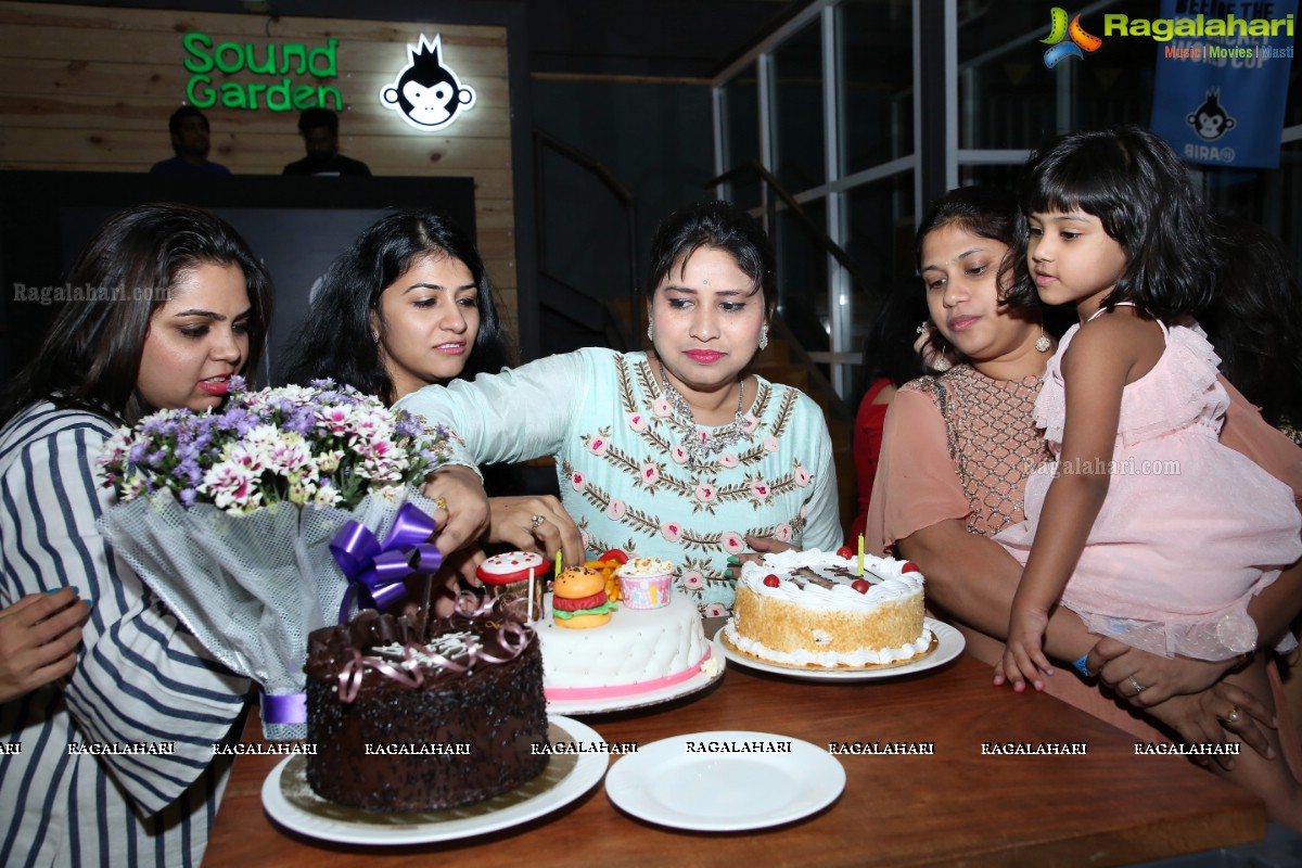 Swetha Reddy Birthday Bash at Sound Garden Cafe