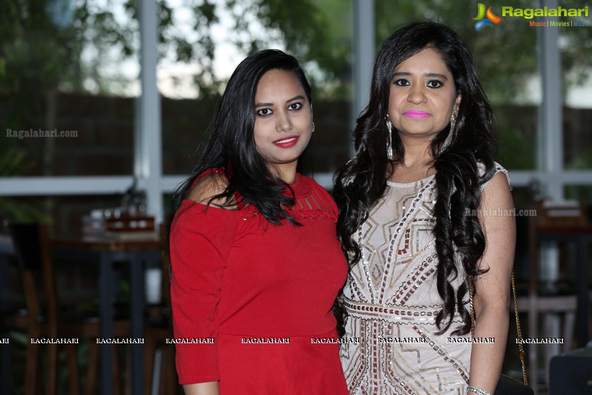 Swetha Reddy Birthday Bash at Sound Garden Cafe