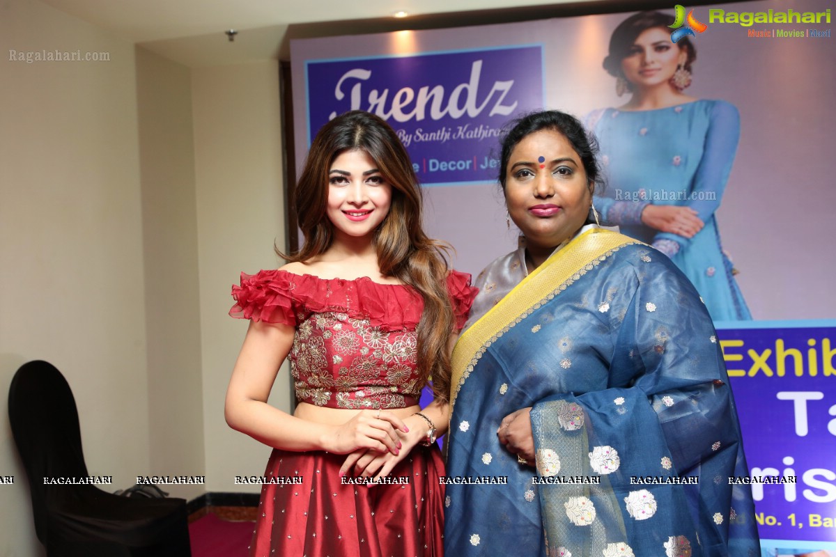 Srijitha Ghosh Launches Trendz Exhibition at Taj Krishna