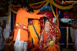 Vishaka Saradha Peetam Swami Visits Filmnagar Temple