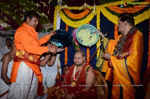 Vishaka Saradha Peetam Swami Visits Filmnagar Temple