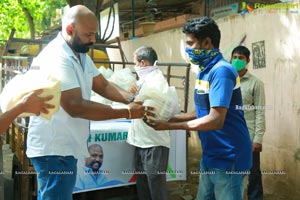 Jeevan Kumar Helps the Needy in Film Industry