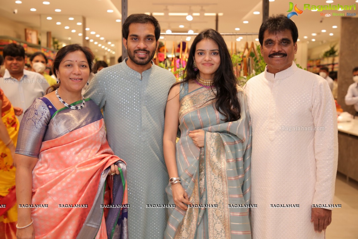 Queen of Sarees, Kankatala Launches 11th Retail Outlet in Kukatpally, Hyderabad