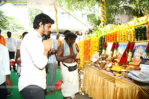 Veyi Daruveyyi Movie Opening