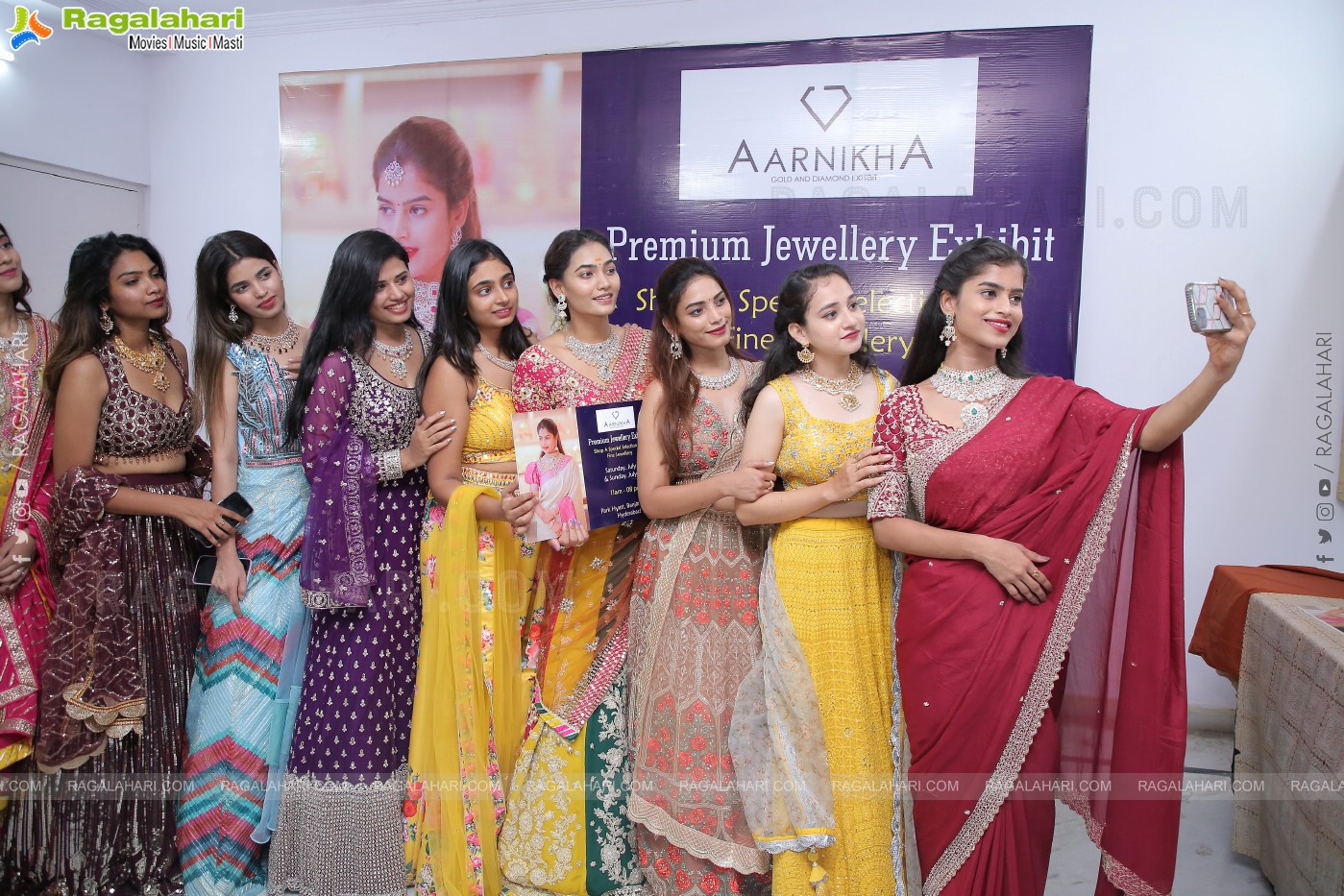 Aarnikha Gold and Diamond Exhibit Curtain Raiser and Fashion Showcase