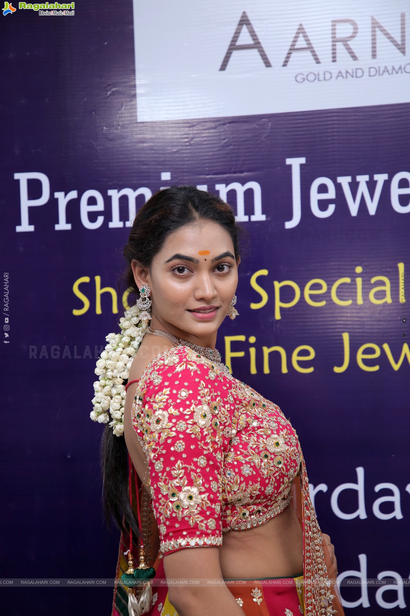 Aarnikha Gold and Diamond Exhibit Curtain Raiser and Fashion Showcase