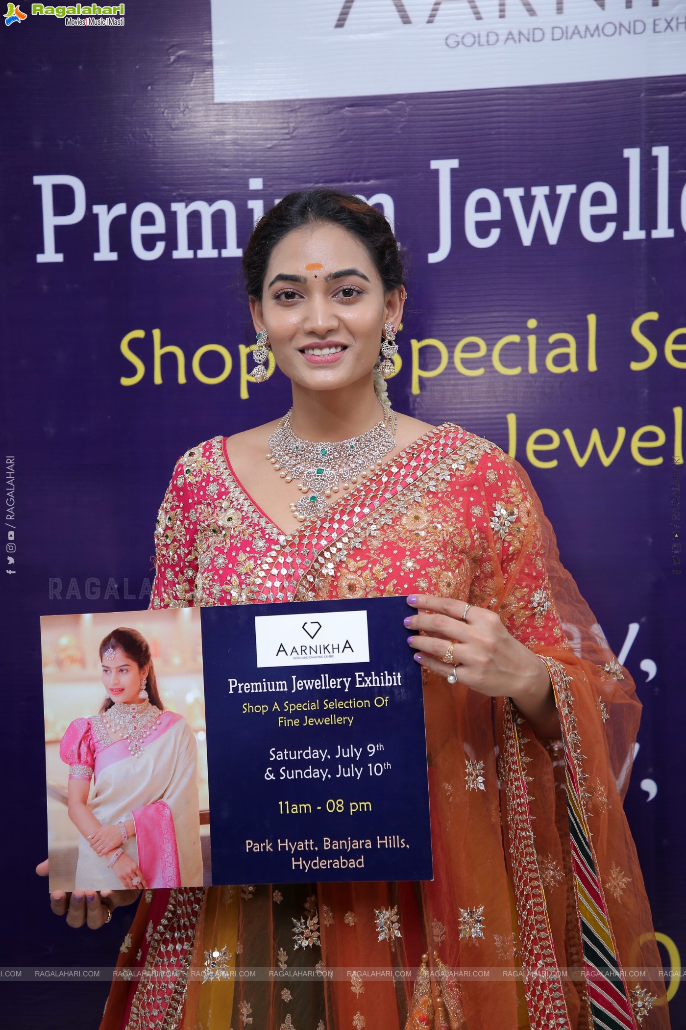 Aarnikha Gold and Diamond Exhibit Curtain Raiser and Fashion Showcase