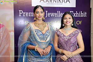 Aarnikha Gold and Diamond Exhibit Initiating Countdown