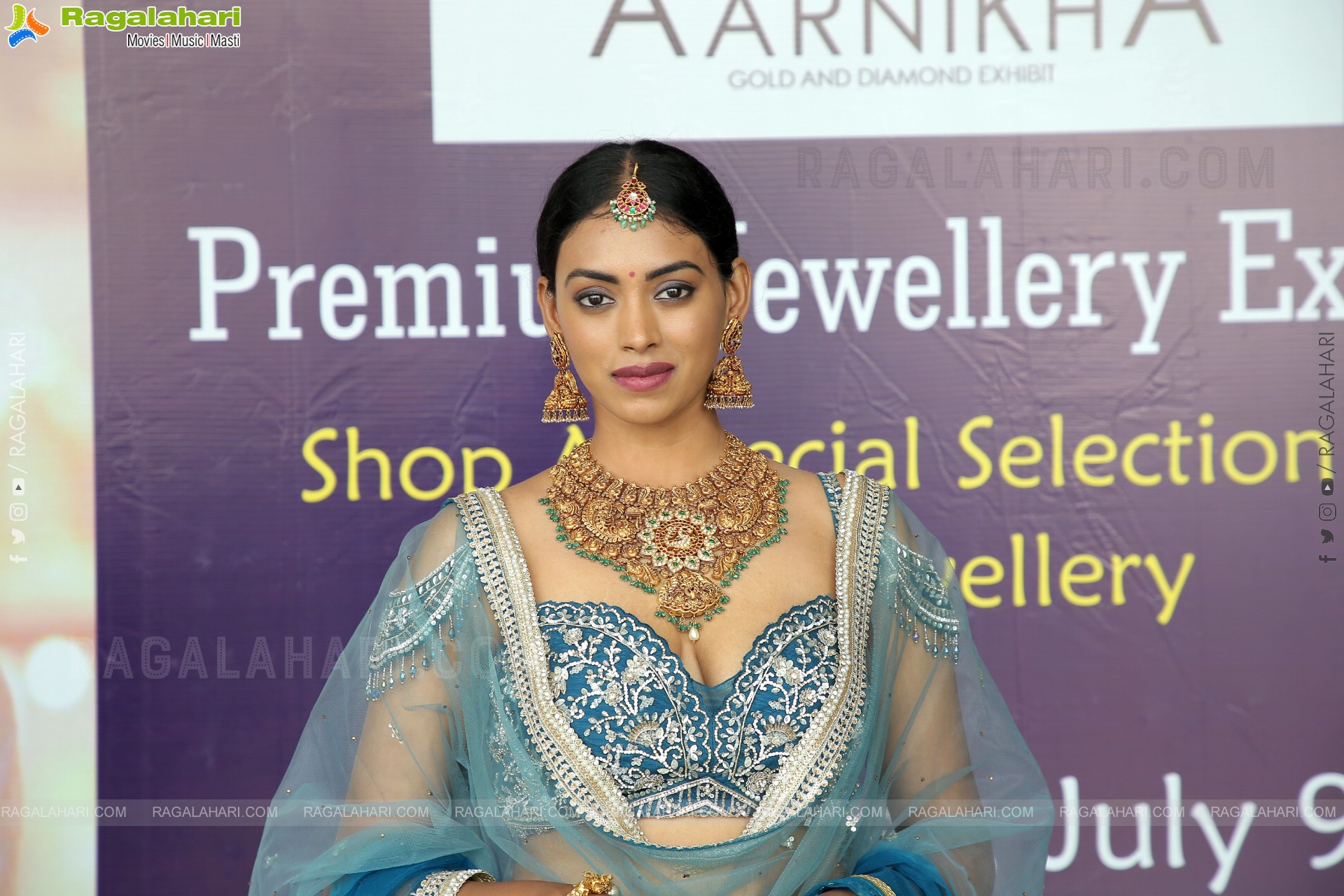 Aarnikha Gold and Diamond Exhibit Initiating Countdown and Fashion Show
