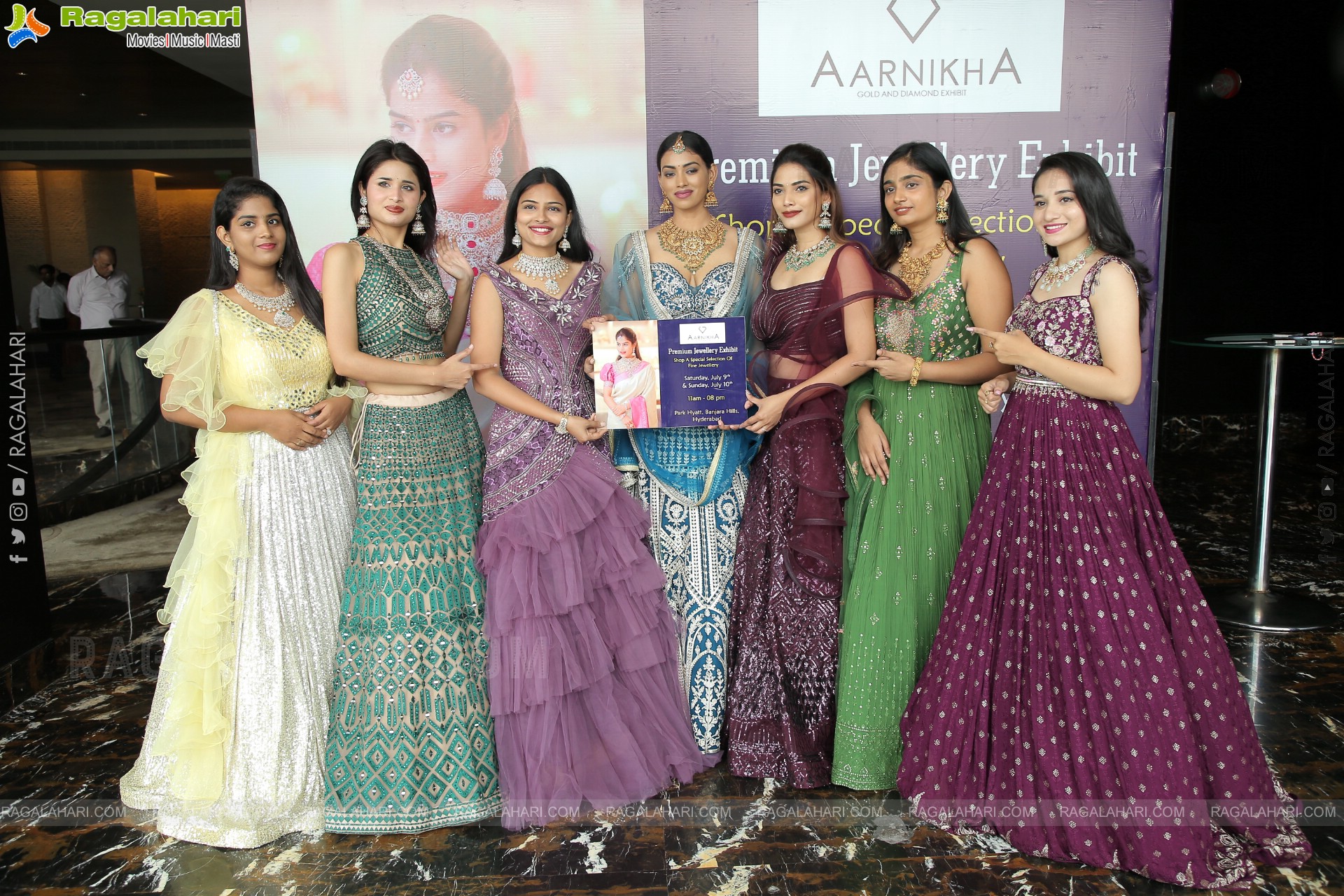 Aarnikha Gold and Diamond Exhibit Initiating Countdown and Fashion Show