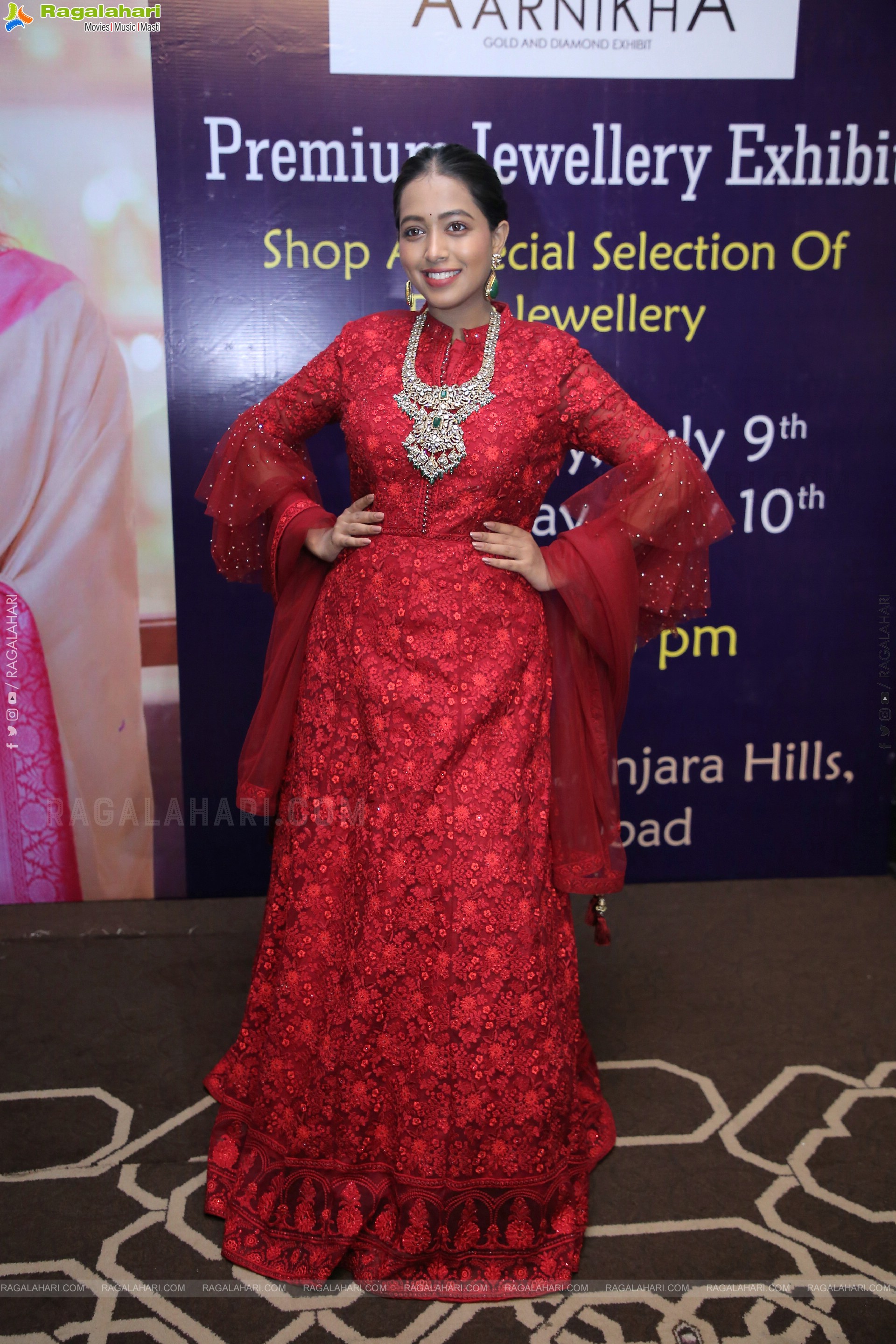 Aarnikha Gold and Diamond Exhibit Initiating Countdown and Fashion Show