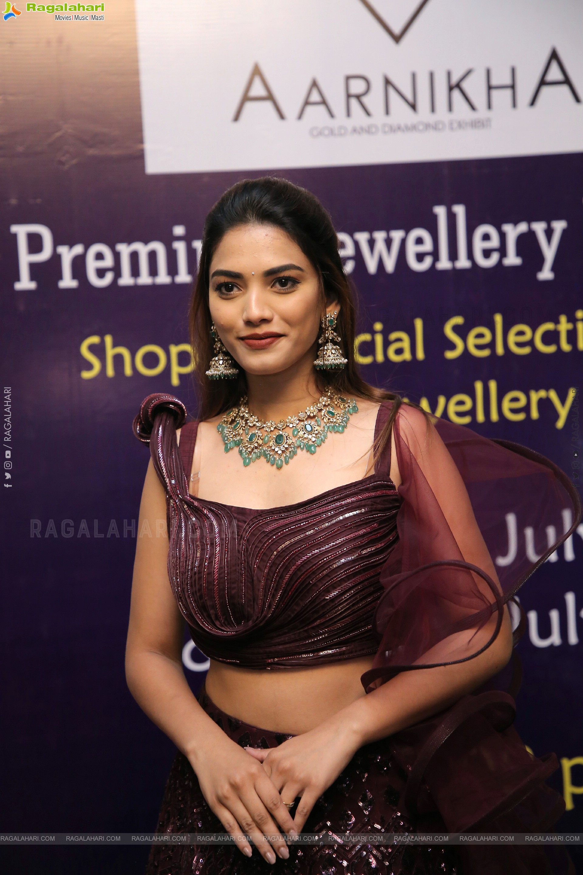 Aarnikha Gold and Diamond Exhibit Initiating Countdown and Fashion Show