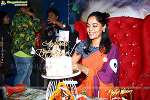 Big Boss Winner Bindu Madhavi Birthday Celebrations