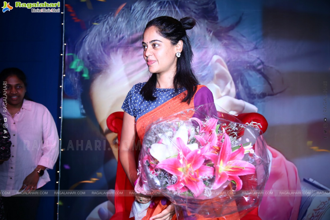 Bigg Boss Telugu Winner Bindu Madhavi Birthday Celebrations at Red Lion