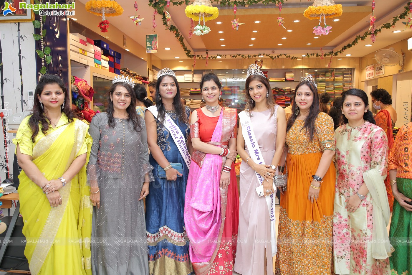 Sri Avanthi Silks 7th Anniversary Celebrations and Models Fashion Walk