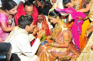 Allu Arjun Sneha Reddy Grand Wedding Photos