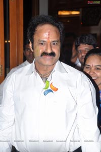 Balakrishna Inagurates a Charity Art Show in Aid of Peadatric Cancer Patients