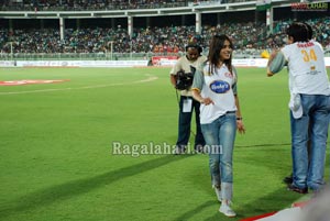 Celebrity Cricket League (CCL) Curtain Raiser Vizag