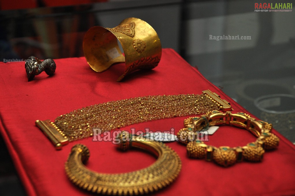 Heritage Collections at Sakhi Fashions