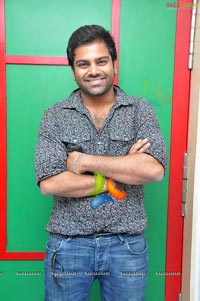 Indian Idol Sree Ramachandra at Radio Mirchi