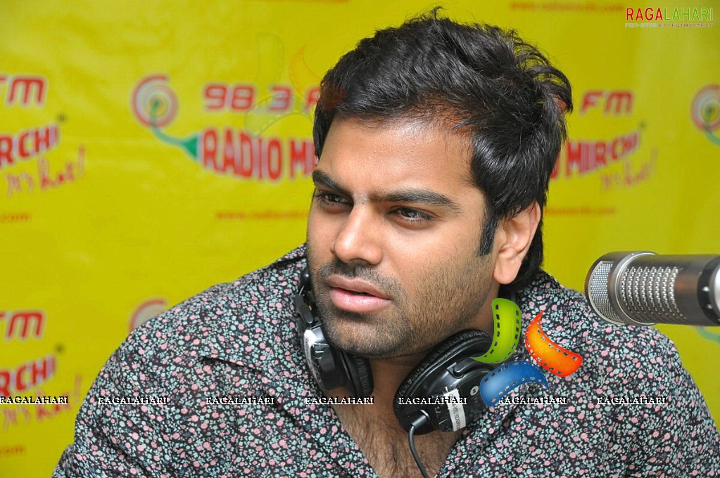 Sreerama Chandra at Radio Mirchi