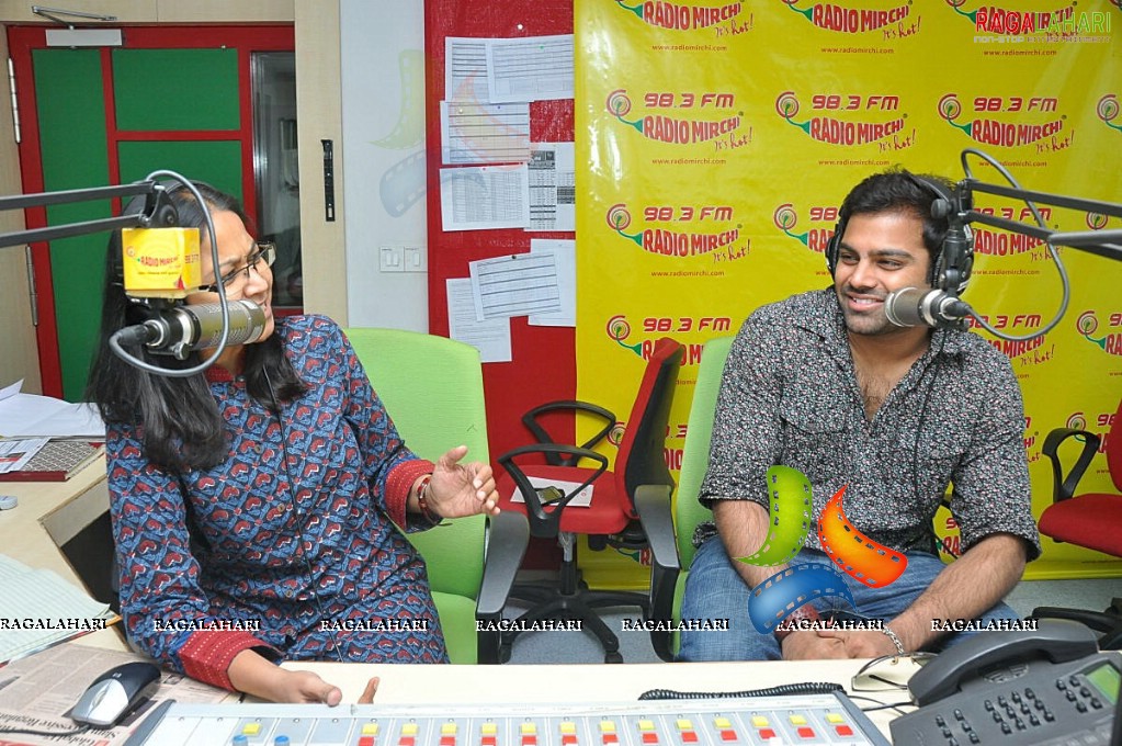 Sreerama Chandra at Radio Mirchi