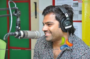 Indian Idol Sree Ramachandra at Radio Mirchi