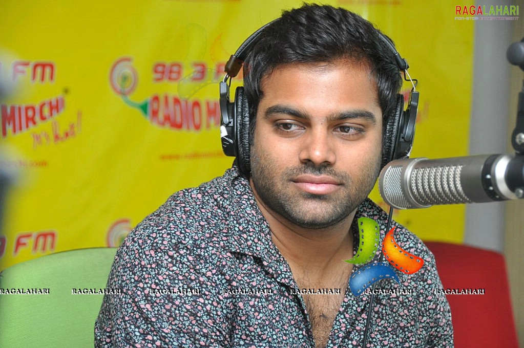 Sreerama Chandra at Radio Mirchi