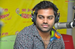 Indian Idol Sree Ramachandra at Radio Mirchi