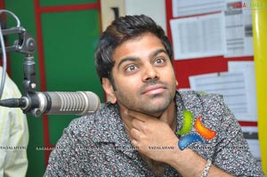 Indian Idol Sree Ramachandra at Radio Mirchi