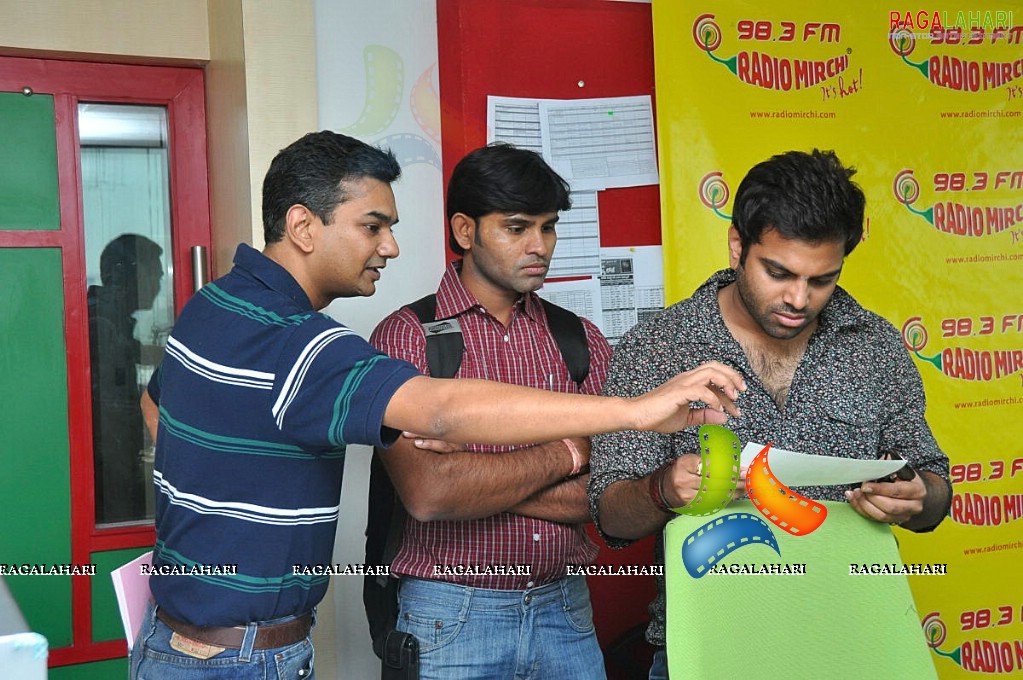 Sreerama Chandra at Radio Mirchi