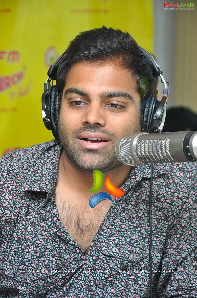 Sreerama Chandra at Radio Mirchi