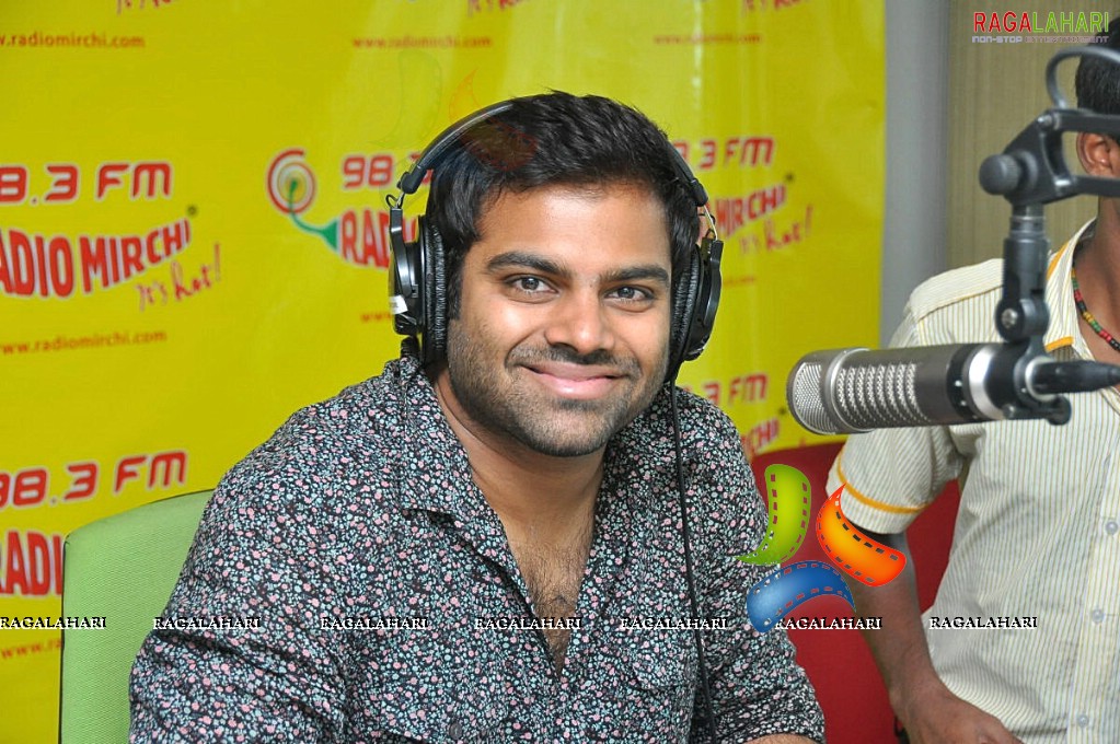 Sreerama Chandra at Radio Mirchi