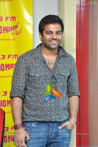 Indian Idol Sree Ramachandra at Radio Mirchi