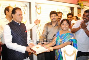 Malabar Gold Outlet Launch at KPHB, Hyderabad