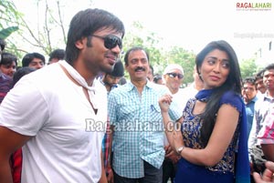 Manoj-Shriya Film Muhurat