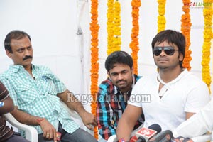 Manoj-Shriya Film Muhurat