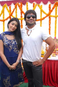 Manoj-Shriya Film Muhurat