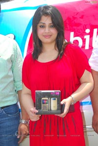 Mee Mobiles Launched by Suhani