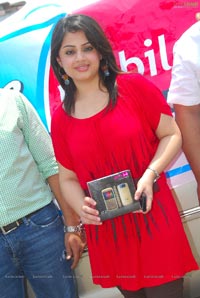 Mee Mobiles Launched by Suhani