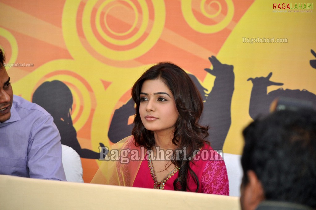 Samantha at Nishita College of Engineering Annual Day 2011