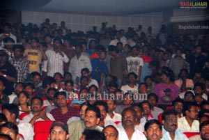 Teen Maar Audio Release