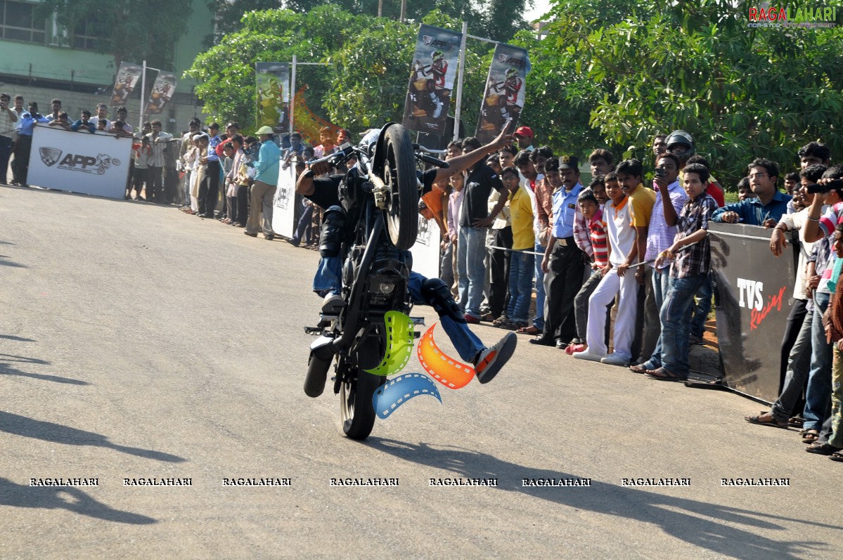 TVS Apache Pro Performance Show