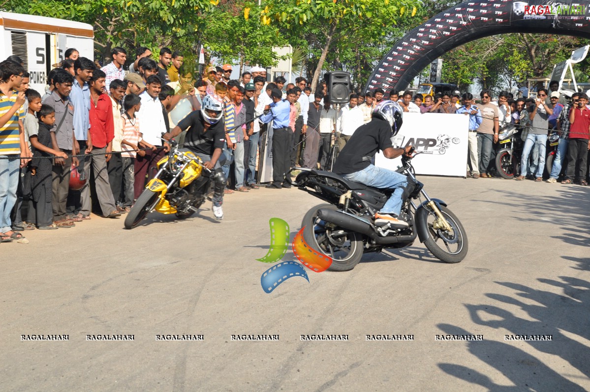 TVS Apache Pro Performance Show