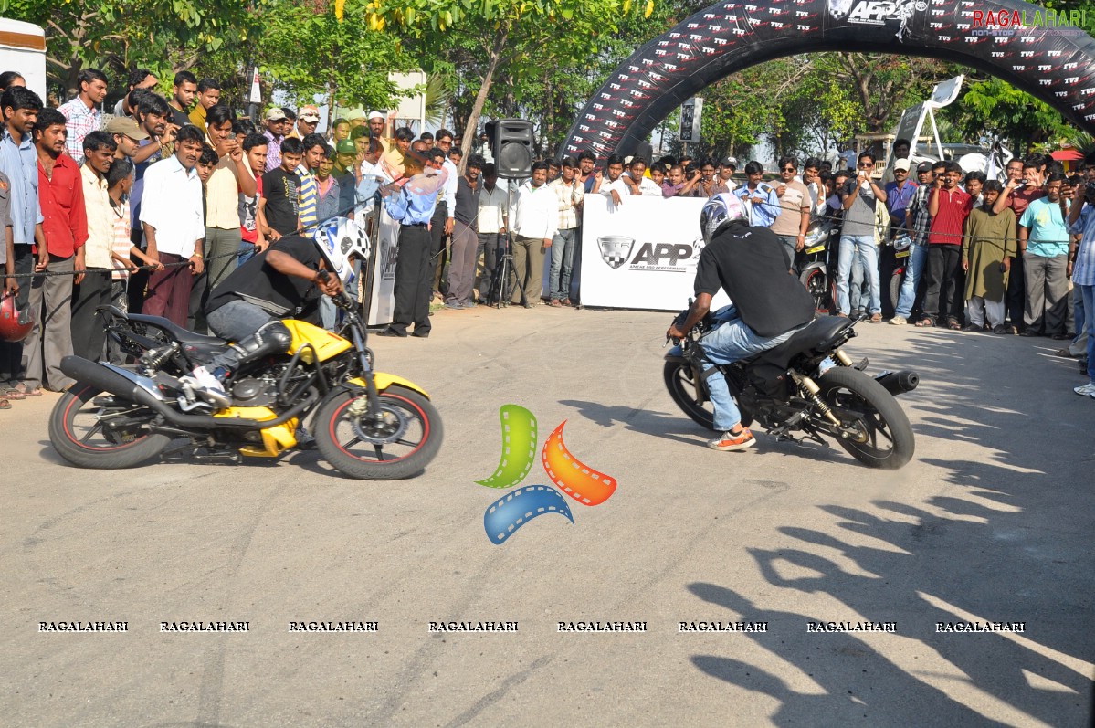 TVS Apache Pro Performance Show