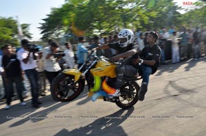 TVS Apache Pro Performance at Necklace Road, Hyderabad