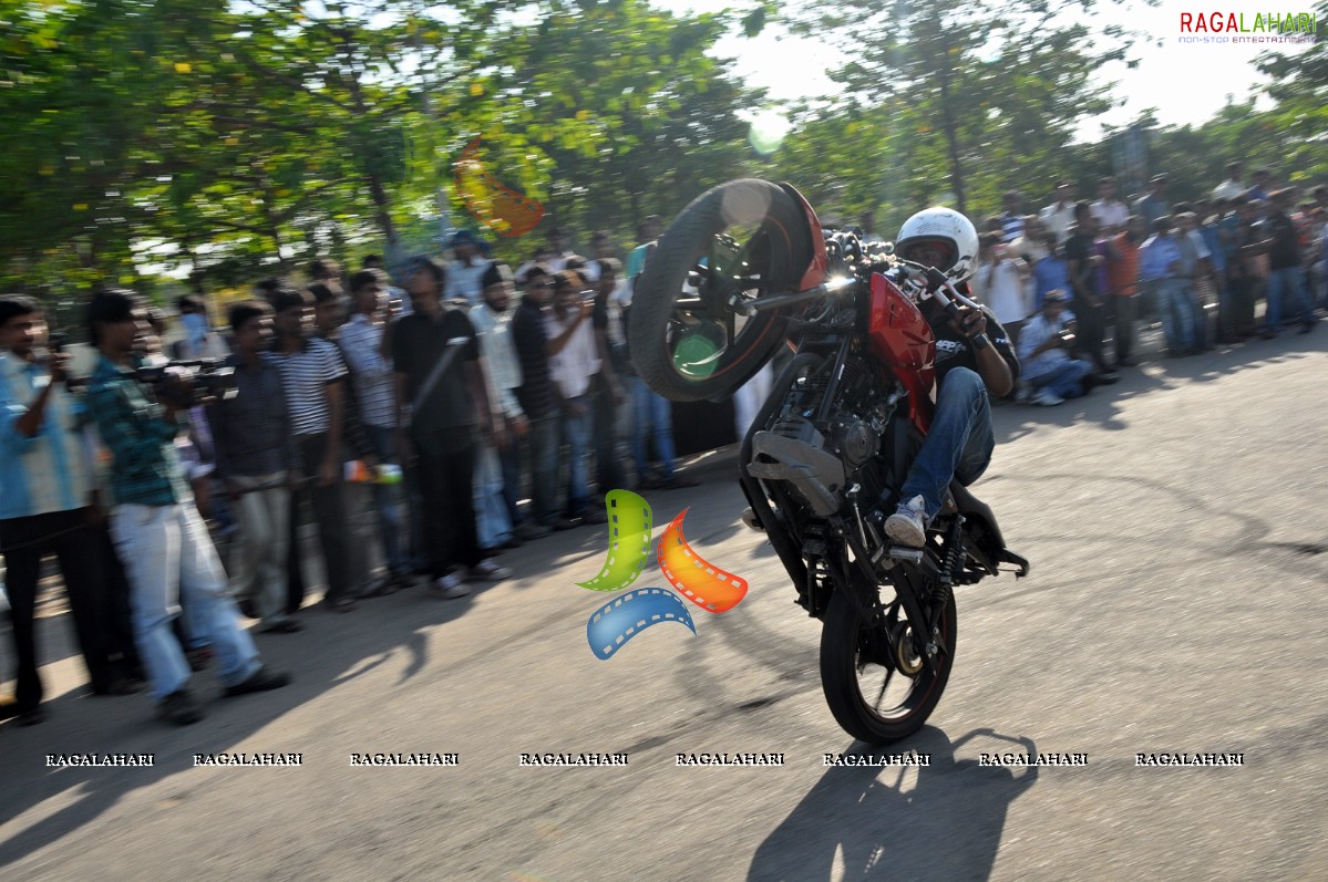 TVS Apache Pro Performance Show